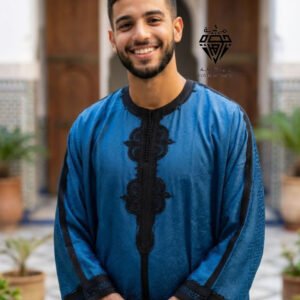 جلابة مغربية تقليدية